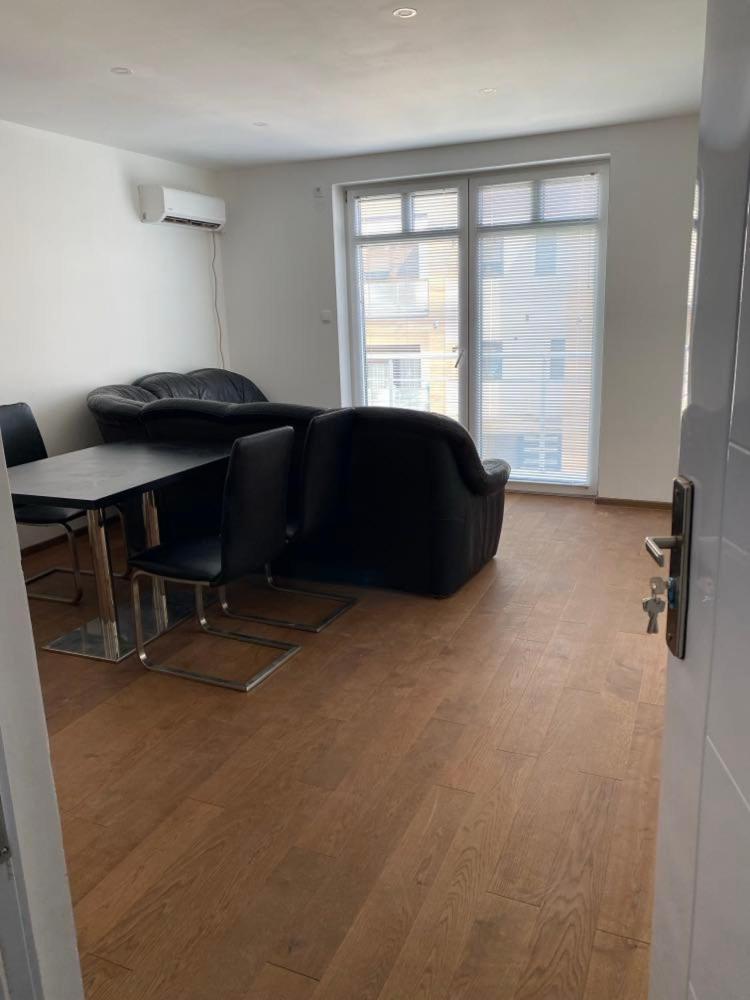 Sandra Apartmani Vrsac Dış mekan fotoğraf
